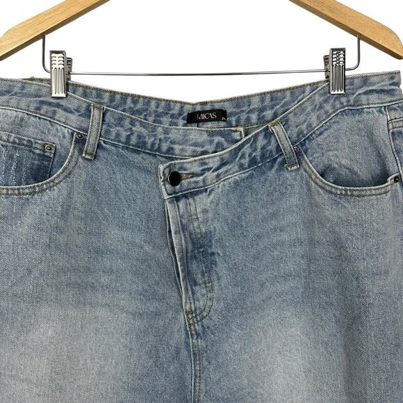 NWT Micas Light Wash 90’s Inspired High rise Asymmetric Fly Straight Jeans XXL - Picture 8 of 11